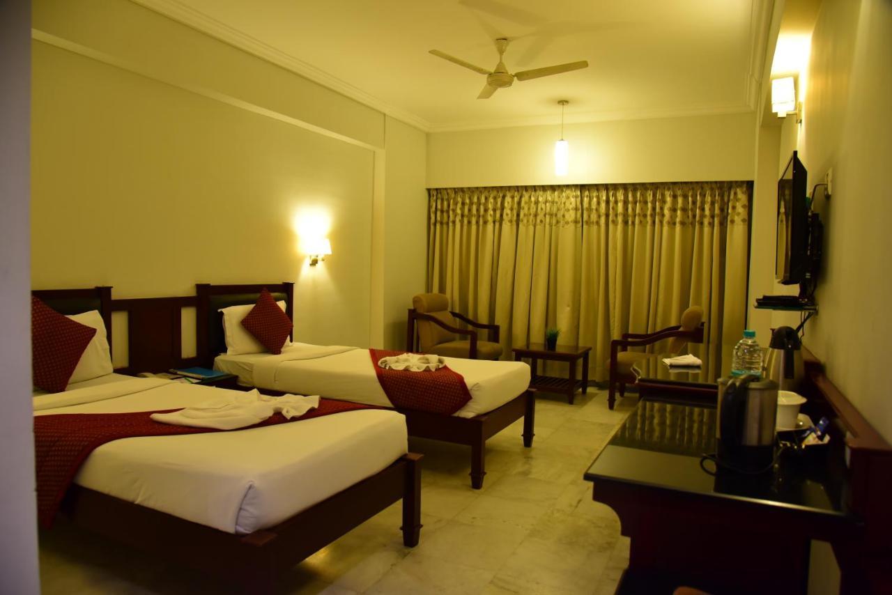 The Bhimas Residency Hotels 티루파티 외부 사진