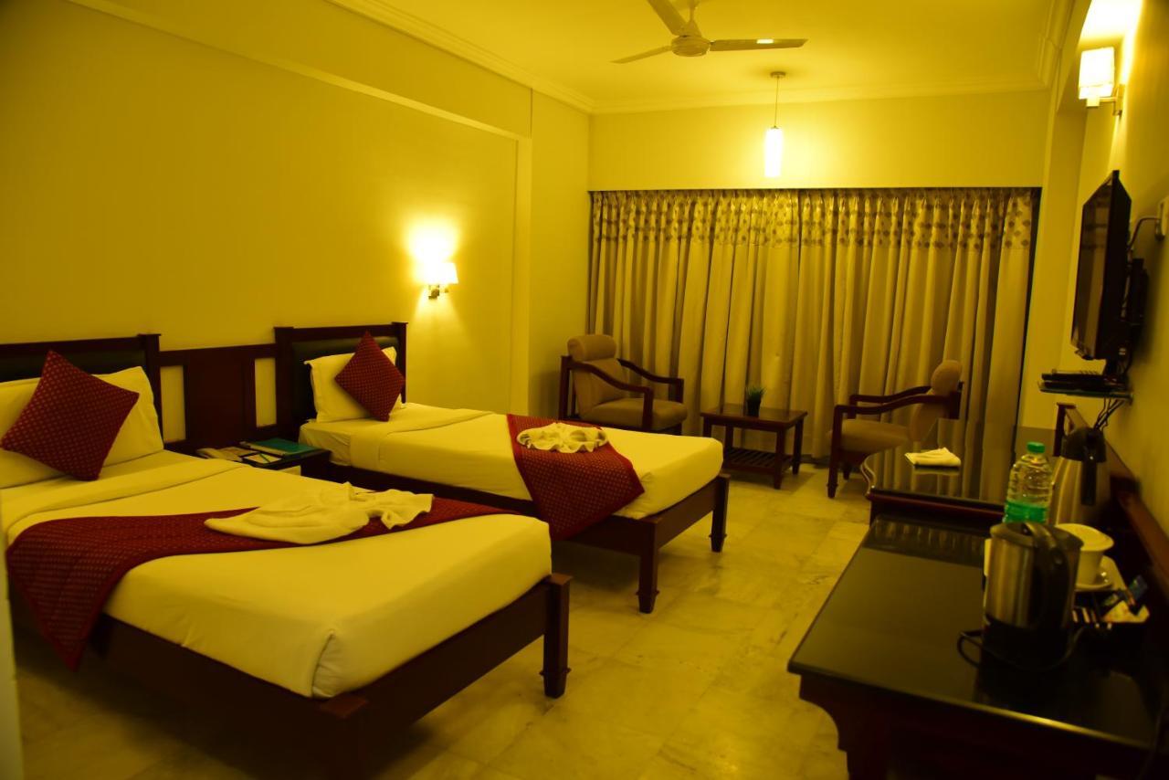 The Bhimas Residency Hotels 티루파티 외부 사진